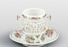 伯爵家の優美な陶磁器披露 「Bunkamuraザ・ミュージアム」