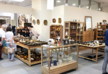 コロナ禍でも盛況 松屋銀座「手仕事直売所」