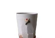 ビアカップの山を登る一閑人の夢 「クライミング」(アワサカ)