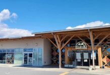 道の駅出店は全国初 「無印良品 道の駅なみえ」