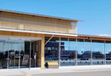 大堀相馬焼800点を展示販売 なみえの技・なりわい館