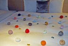 ホテル客室で展示会 DIALOGUE