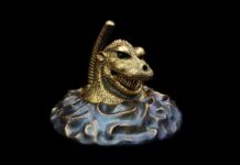 188万円の「南部鉄瓶ゴジラ」 故宝田明氏のプロジェクト