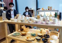 笠間・益子やガラス食器を展開 「アナザー・カントウ」展